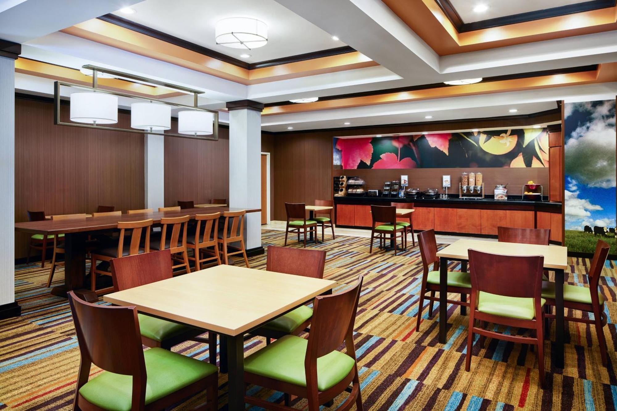 Fairfield Inn And Suites By Marriott Plainville מראה חיצוני תמונה
